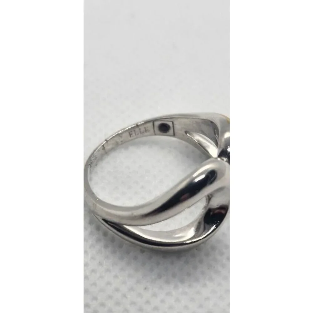 Silver ring 925 Vintage ELLE Accent Red Ruby inside the band size 9
